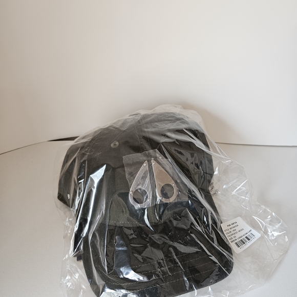 NEW Authentic Moose Knuckles LOGO ICON CAP BASEBALL HAT GREEN ADJUSTABLE UNISEX - Picture 6 of 7